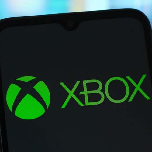 Why Is the Xbox Mobile Store Delayed? Microsoft Blames Apple