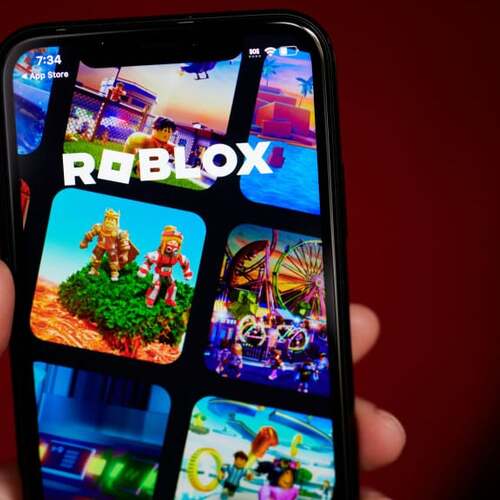 Texas Sues Roblox, Claims It's 'A Breeding Ground for Predators’