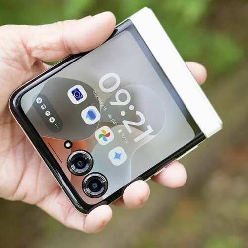At Least 30 Motorola Phones Are on Track to Get Android 16: Is Yours on the List?