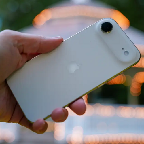Apple Reportedly Pushes iPhone Air 2 to 2027 As It Works to Add Another Camera