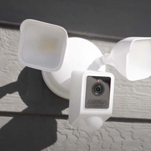 Wyze Imports $167K Worth of Floodlights, Forced to Pay $255K With Tariffs