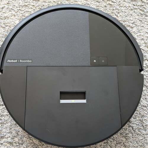Roomba 205 DustCompactor Combo Tested: Cool Tech Can't Pep Up This Ho-Hum Robot