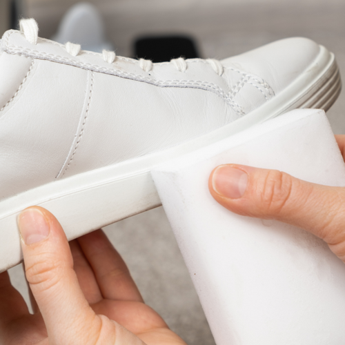 What Actually Worked When I Was Cleaning Old Dirty Sneakers