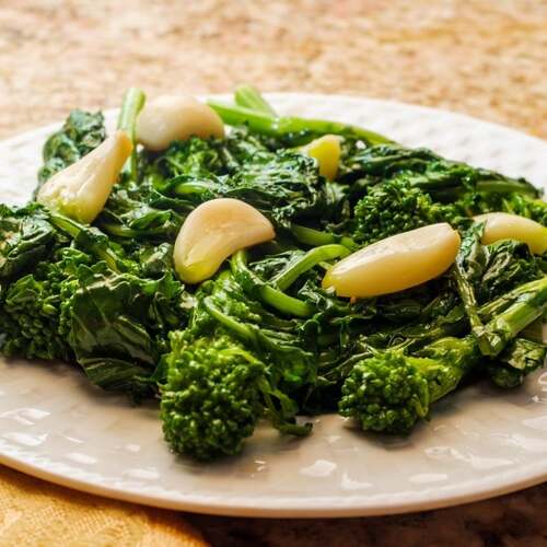 You Might Actually Love Broccoli Rabe, If You Cook It Right