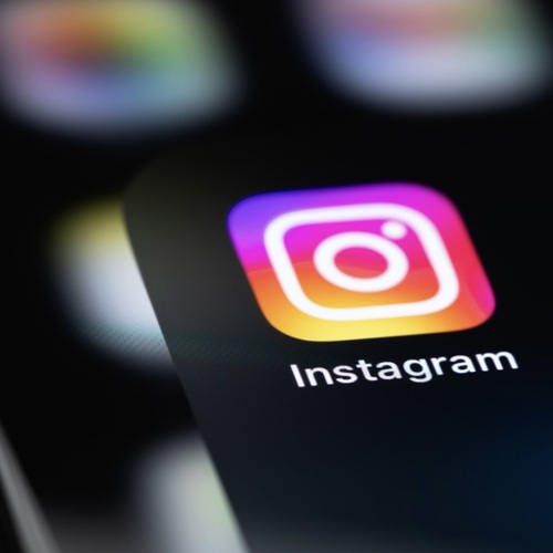 Instagram Is Going to Start Adding Politics Back Into Your Feed (Here’s How to Block It)