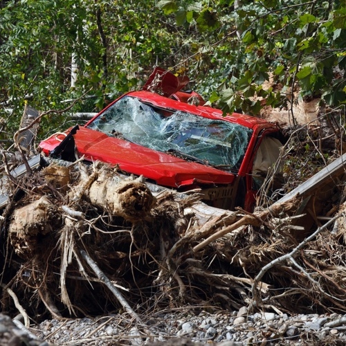 These Scammers Target People Recovering From Natural Disasters