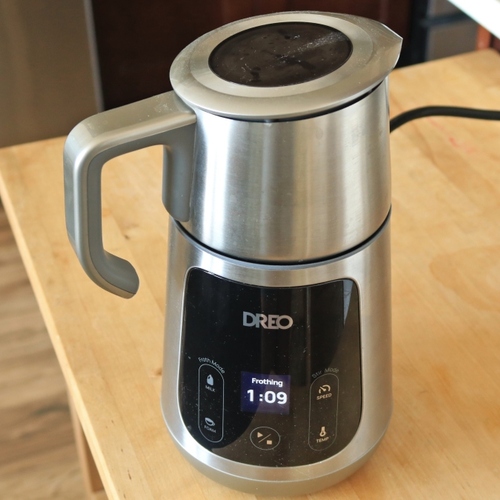 I’ve Been Using This Professional-Grade Milk Frother for a Year, and Here’s What I’ve Learned