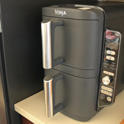 Review: The Ninja Doublestack XL Air Fryer Can Cook a Full Meal at Once