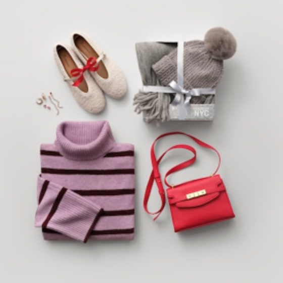 Make a Statement With Gifts Under $25