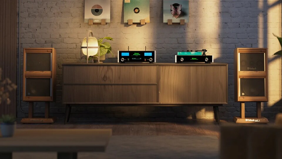 McIntosh’s Stunning New Amplifier Jumps on the Hottest Hi-Fi Trend