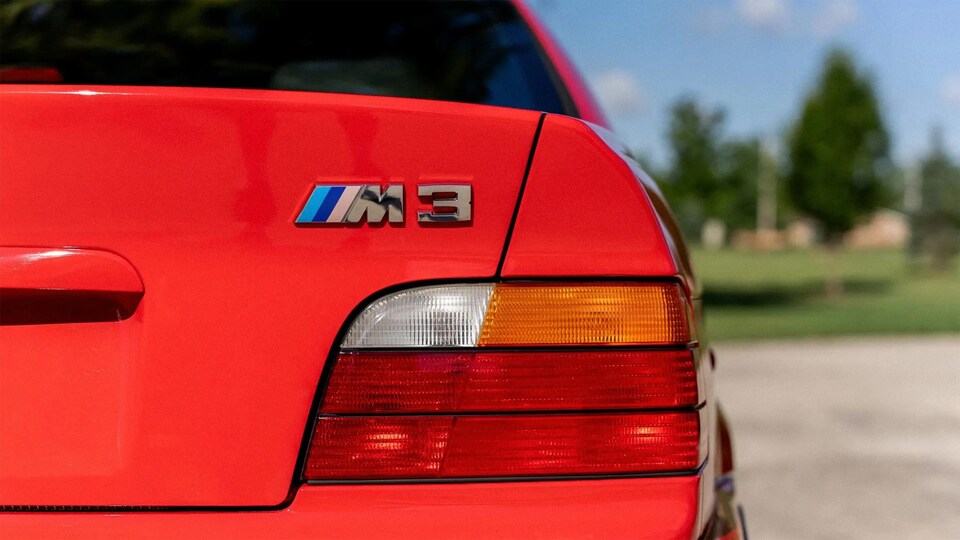 This Minty BMW M3 Is a Key Example of Why the 1990s Were Peak Automobile