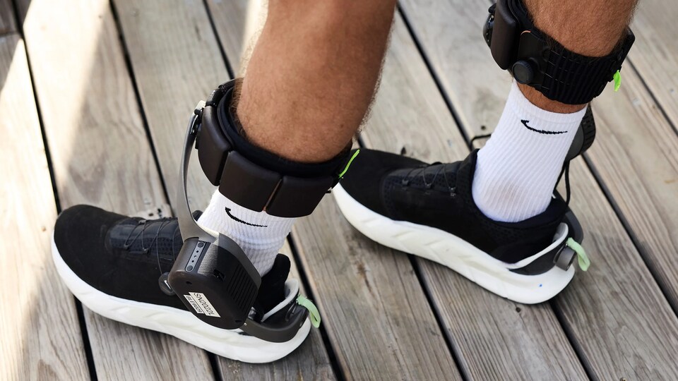 I Didn’t Expect to Like Nike’s Wildly Futuristic Robotic Shoes. Then I Tried Them