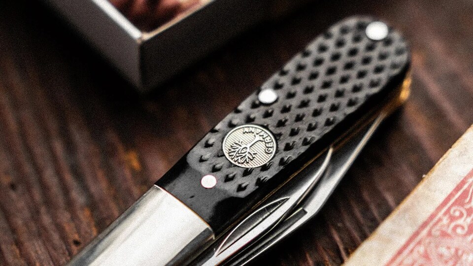 Böker’s Elegant Yet Affordable New Heirloom Knife Is the Best Kind of Exclusive
